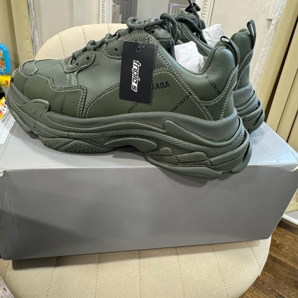 Balenciaga Triple S Khaki Sneakers - Picture 2 of 3